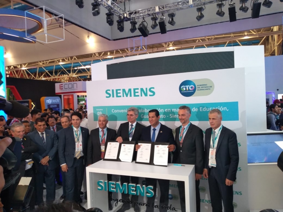 Guanajuato y Siemens firman compromiso por la educación en la entidad