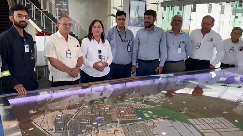 La visita de Rocío Nahle a la India para capacitación de Dos Bocas