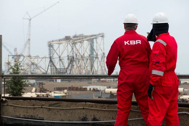 Refinería sale KBR; no pasó nada