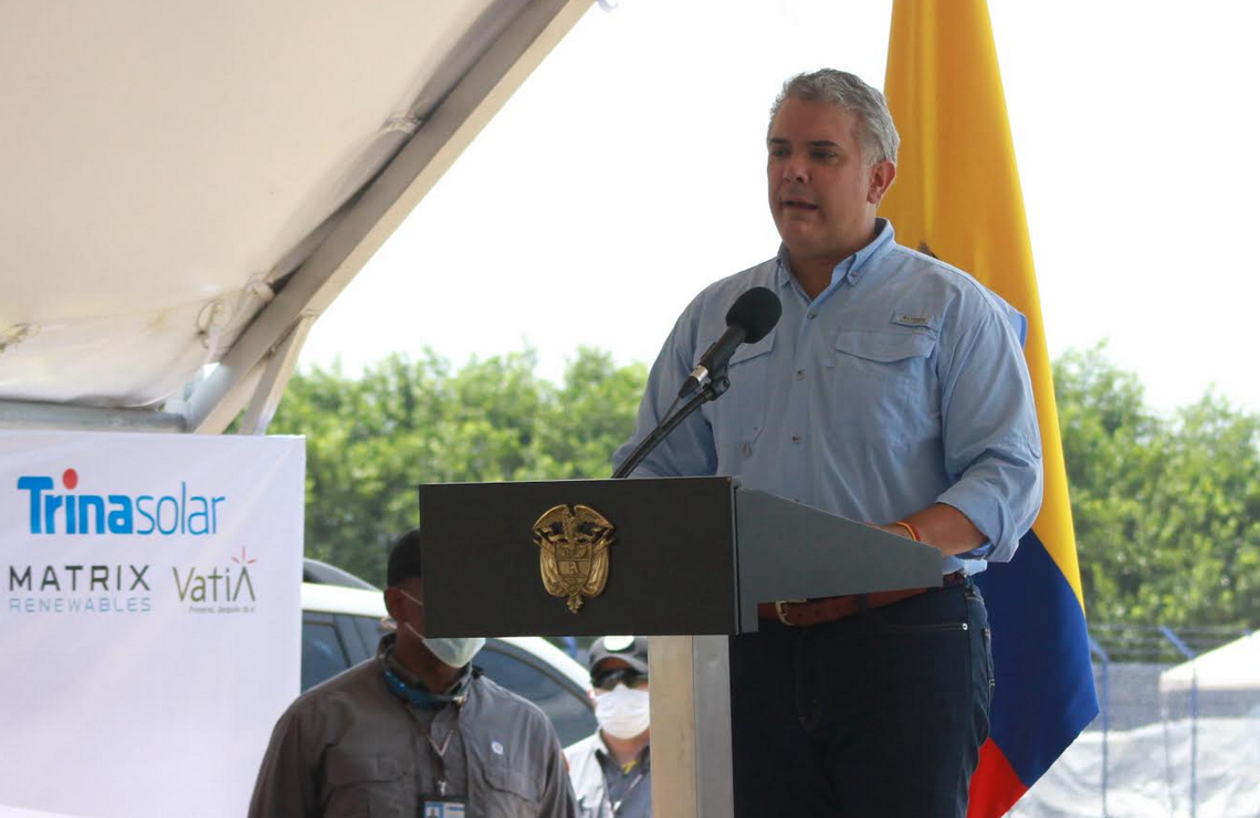 El presidente de Colombia inaugura oficialmente planta de energía fotovoltaica de Trina Solar