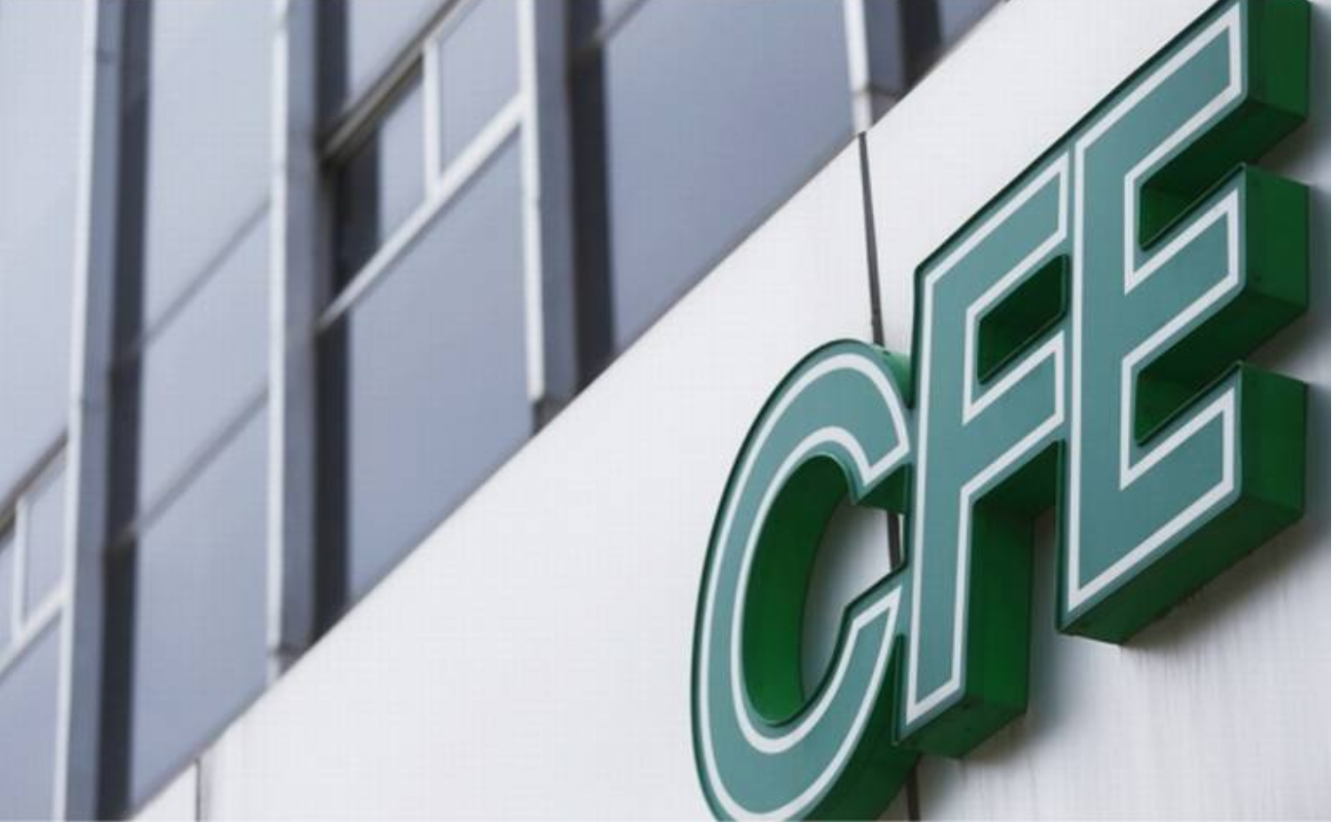 CFE inyecta 450 mmpcd de gas natural desde Manzanillo y Altamira a sus centrales generadoras