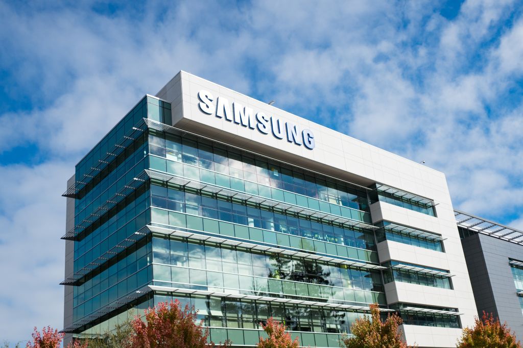 Samsung coloca estructura de planta hidrotratadora de naftas en Dos Bocas