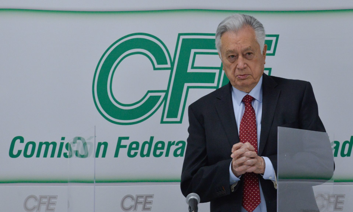 Rechaza CFE prácticas indebidas en sus operaciones financieras