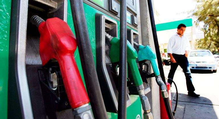 Profeco exhorta a evitar gasolineras con precios mayores a $24/L