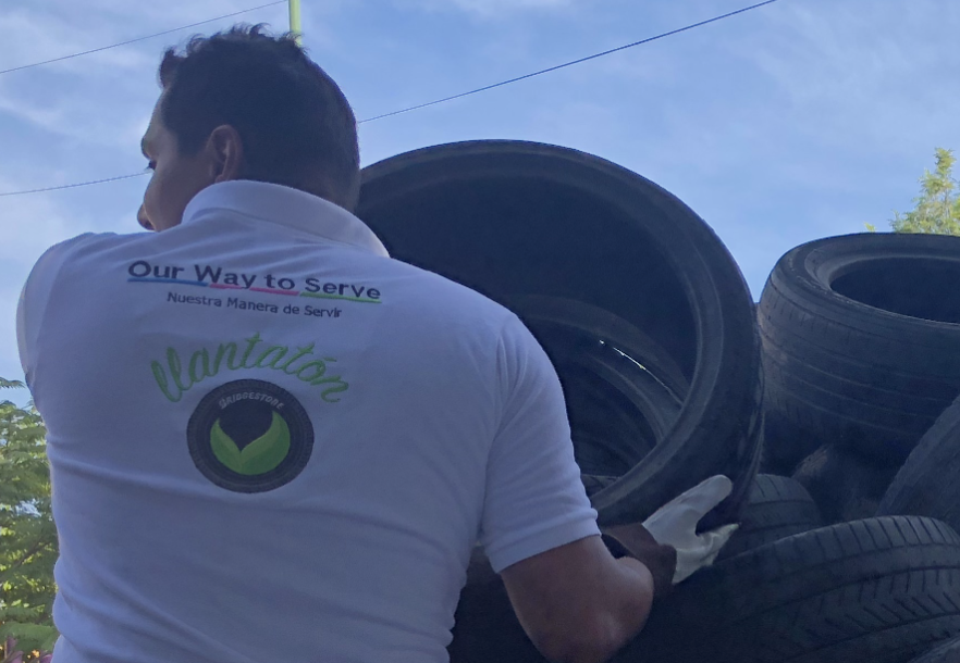 “Llantatón” Bridgestone Logró Recolectar 51 Toneladas de Llantas en Desuso