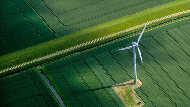 Reporte mundial de Energía y Recursos Naturales 2022