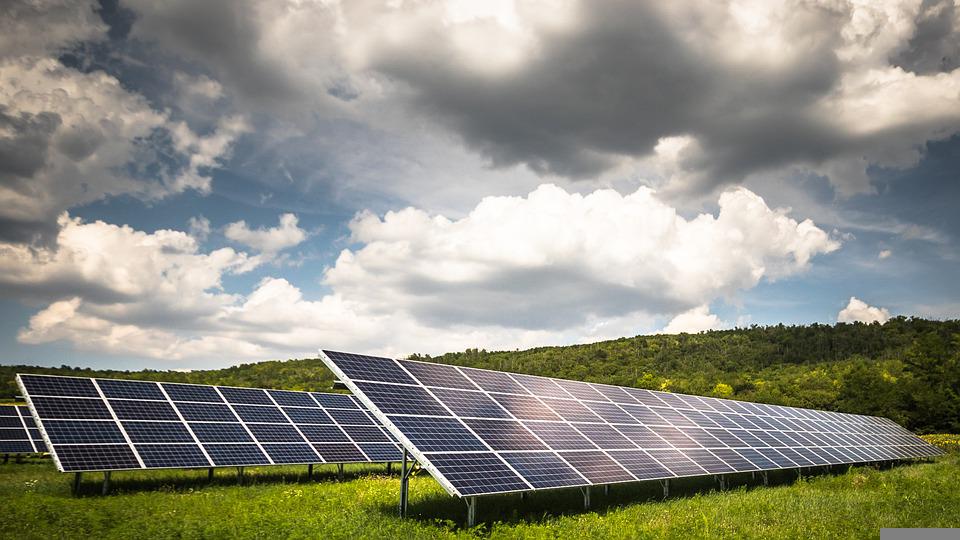 Phébus 1: La planta solar pionera de Francia demuestra su durabilidad tras 30 años de operación