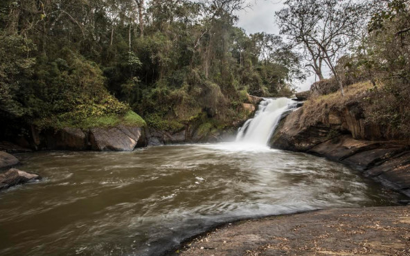 AWS devolverá más agua de la que usa a las comunidades