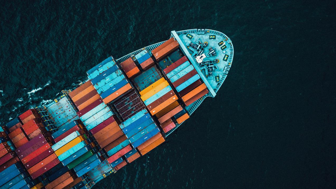 Transformará Maersk motores de sus barcos para usar Metanol
