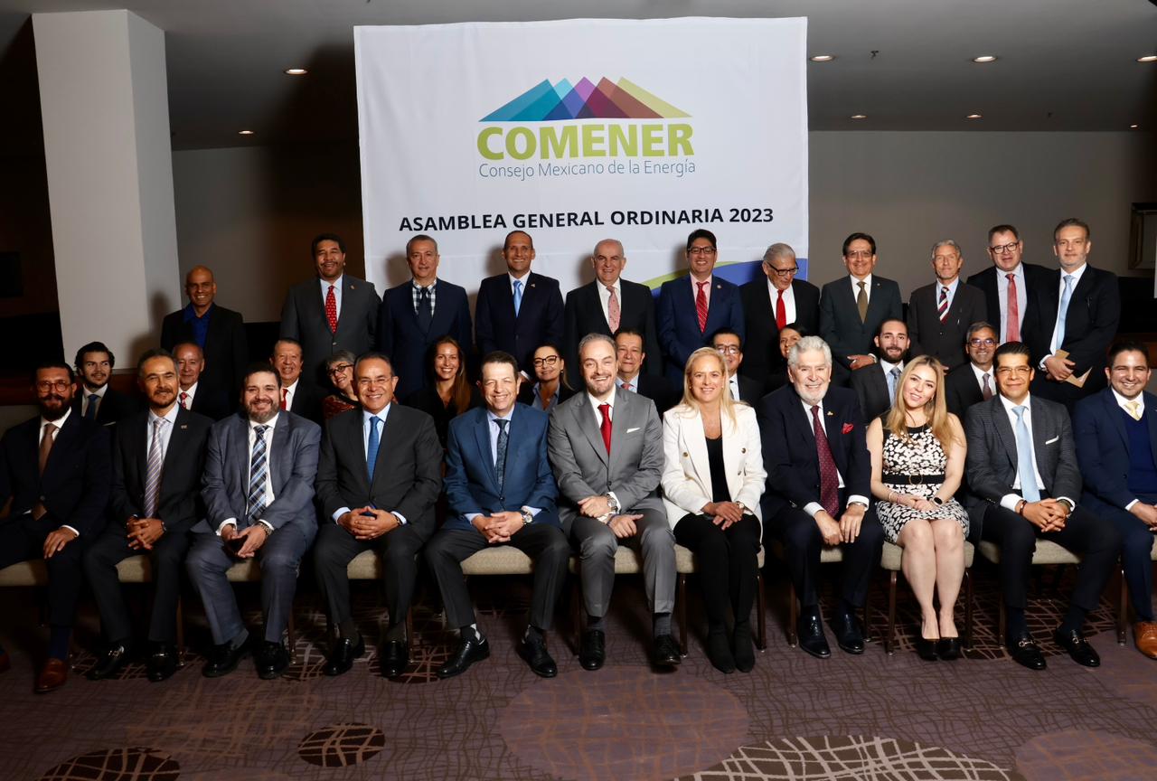 Recibe Gobierno de la ciudad de México reconocimiento al mérito energético de COMENER por la estrategia “Ciudad solar”