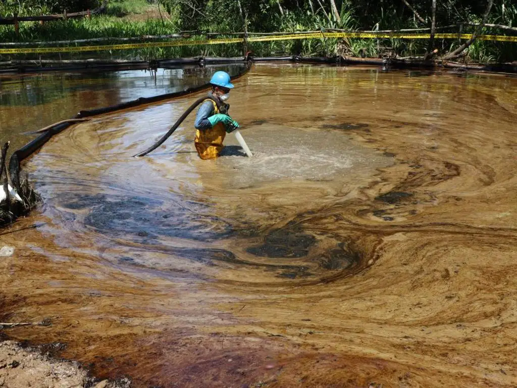 Nuevo derrame petrolero contamina el Amazonas