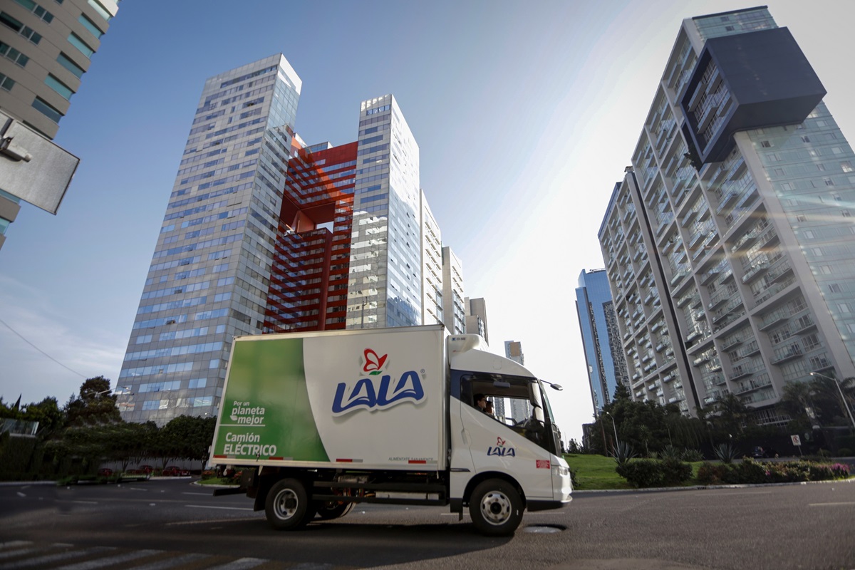 Grupo Lala recibe reconocimiento por sostenibilidad: reduce 9.6 kilogramos de CO2