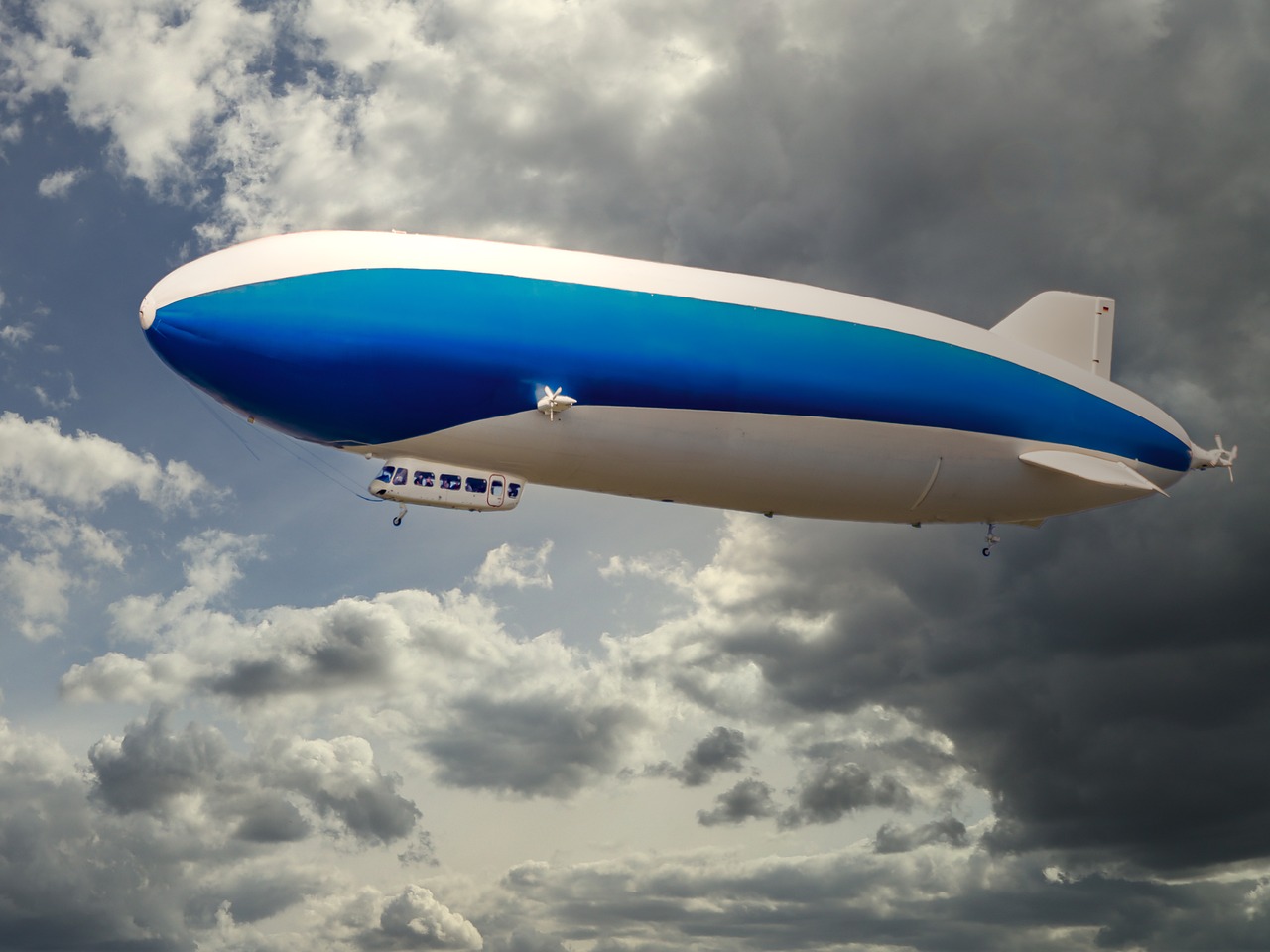 Dirigible