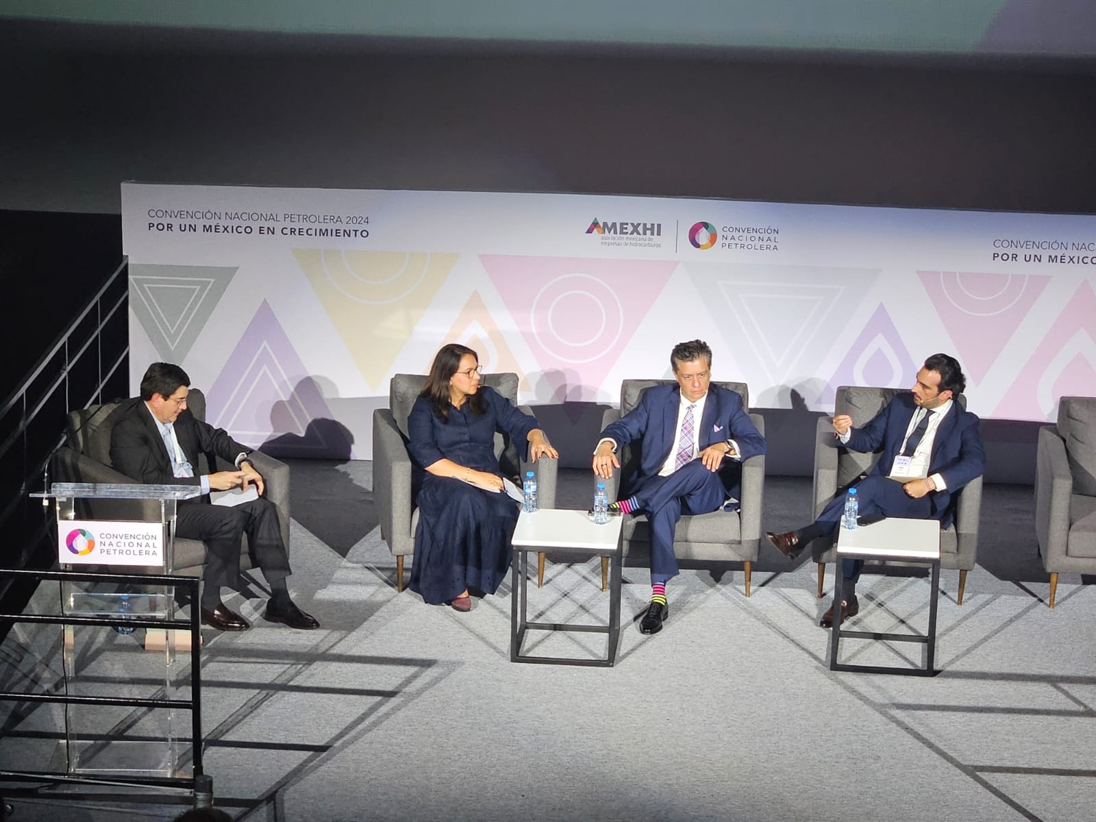 Gas natural, indispensable para polos de desarrollo y seguridad energética: AMGN