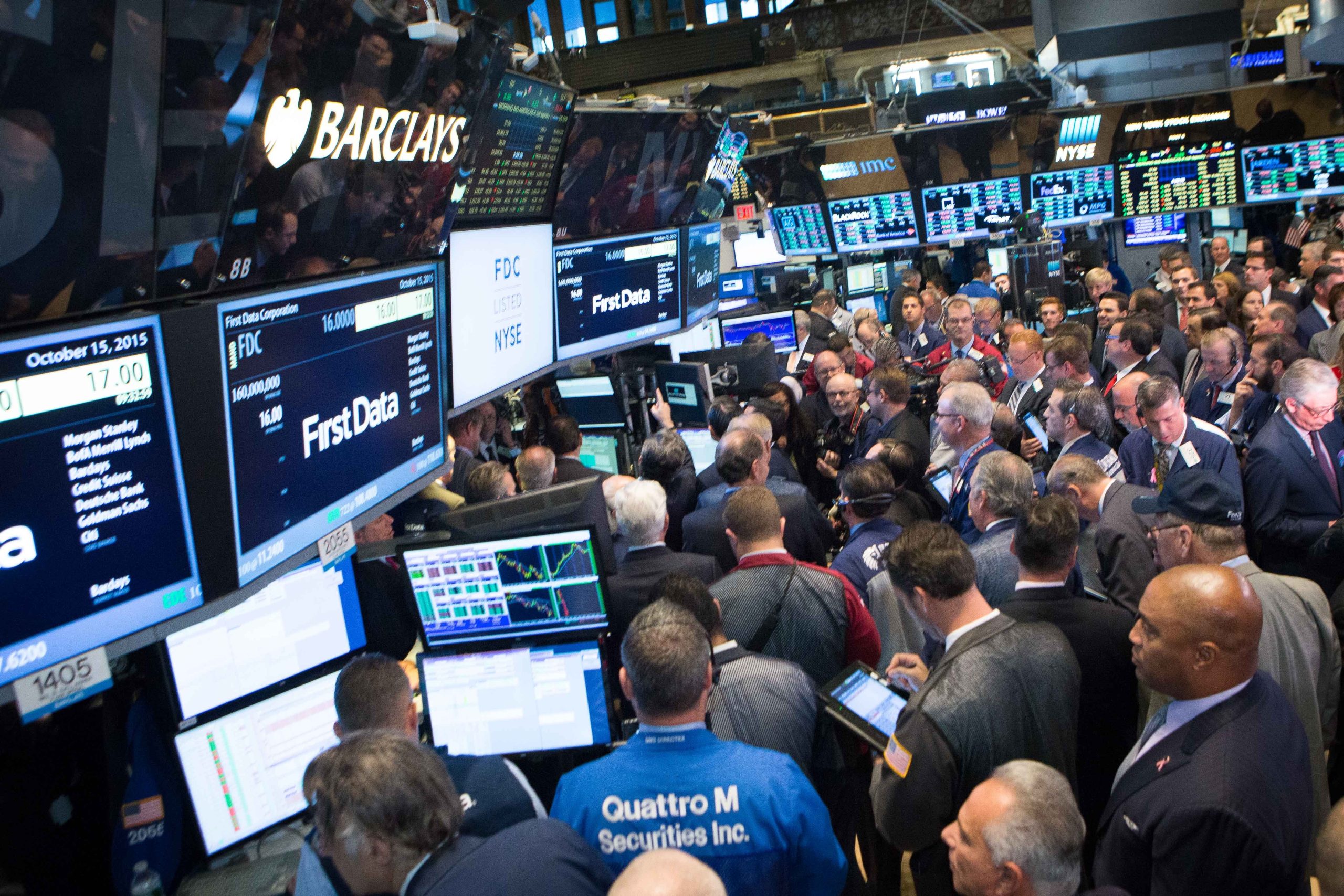 Precios del petróleo bajan; Wall Street y Bolsa Mexicana avanzan este miércoles