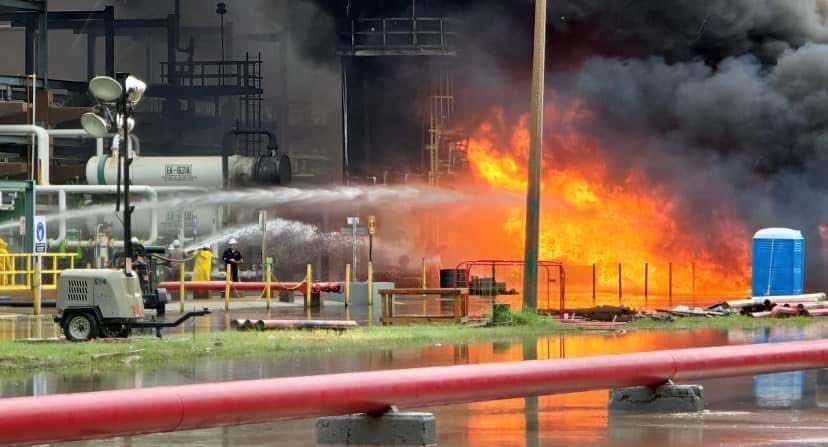 Se registra incendio en refinería de Salina Cruz