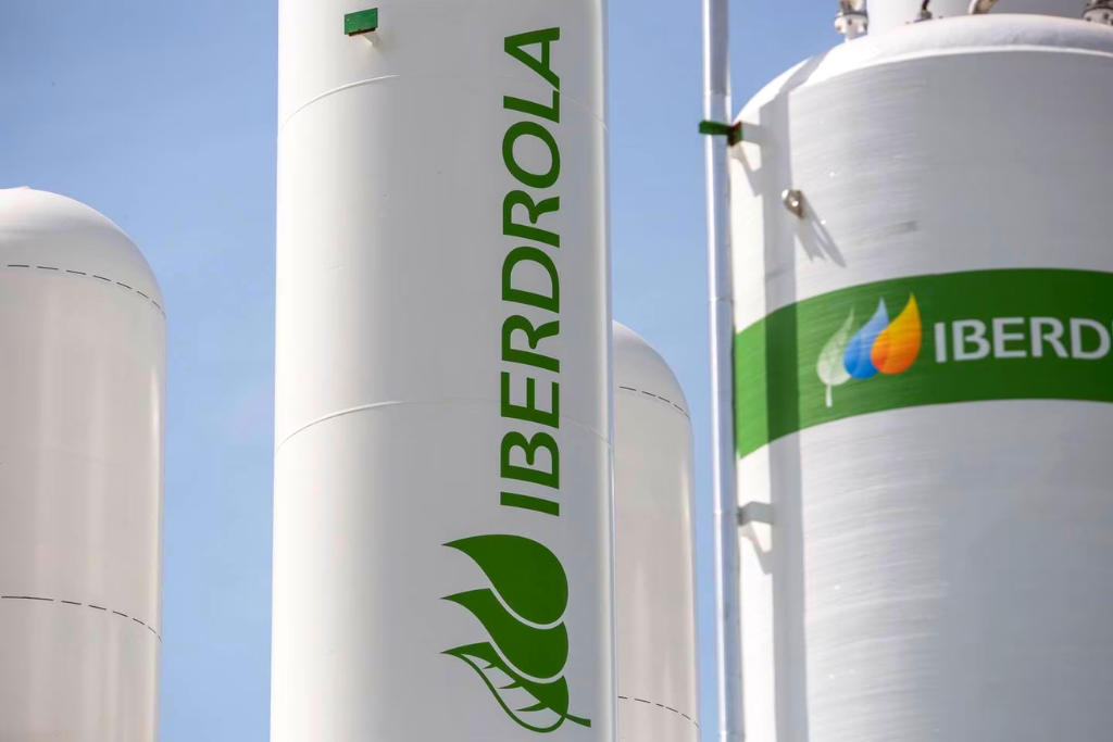 Estas son las condiciones que Iberdrola debe cumplir para llegar al mercado energético mexicano, según Sheinbaum 