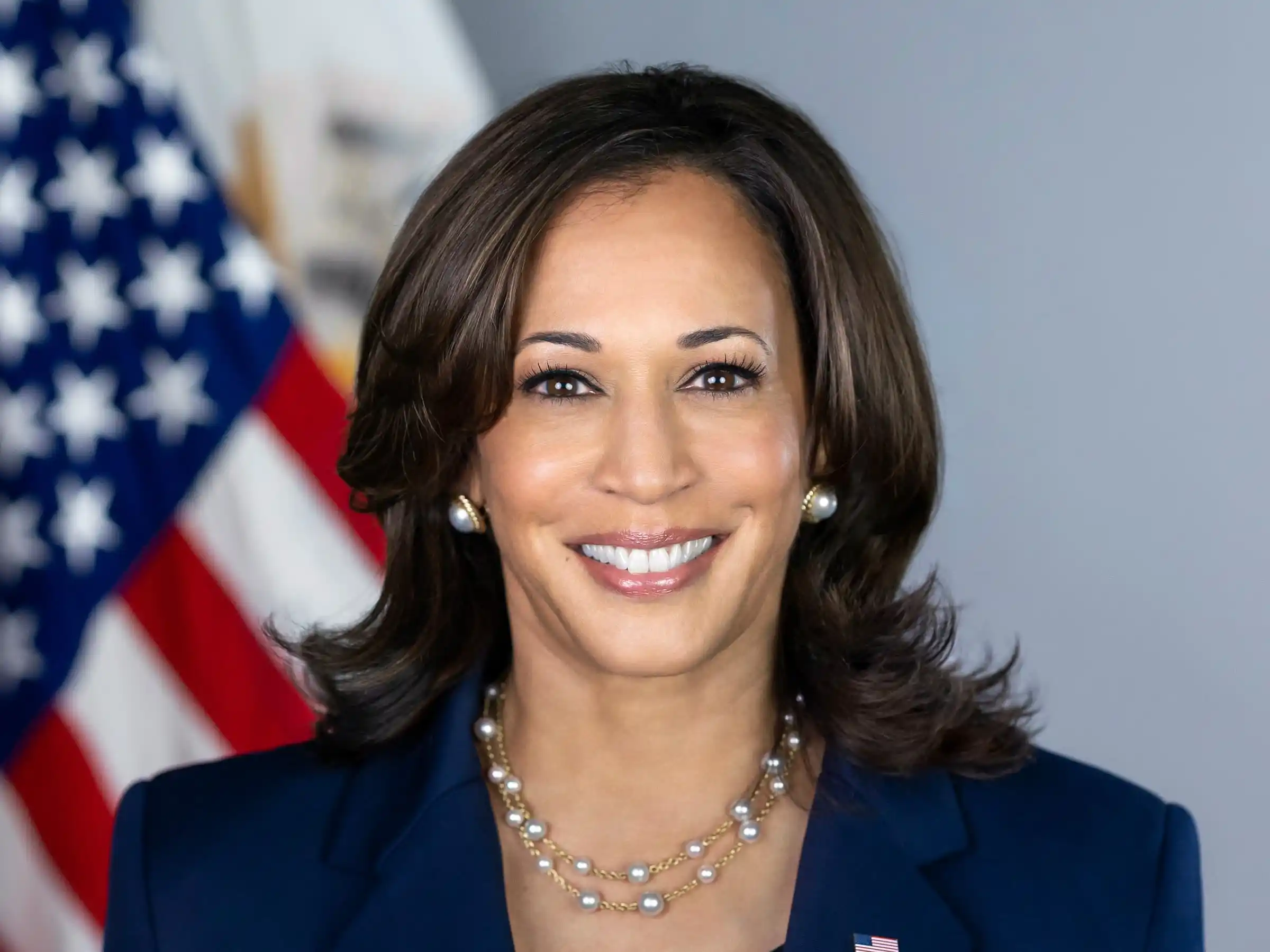 Propone Kamala Harris exención fiscal para pequeñas empresas