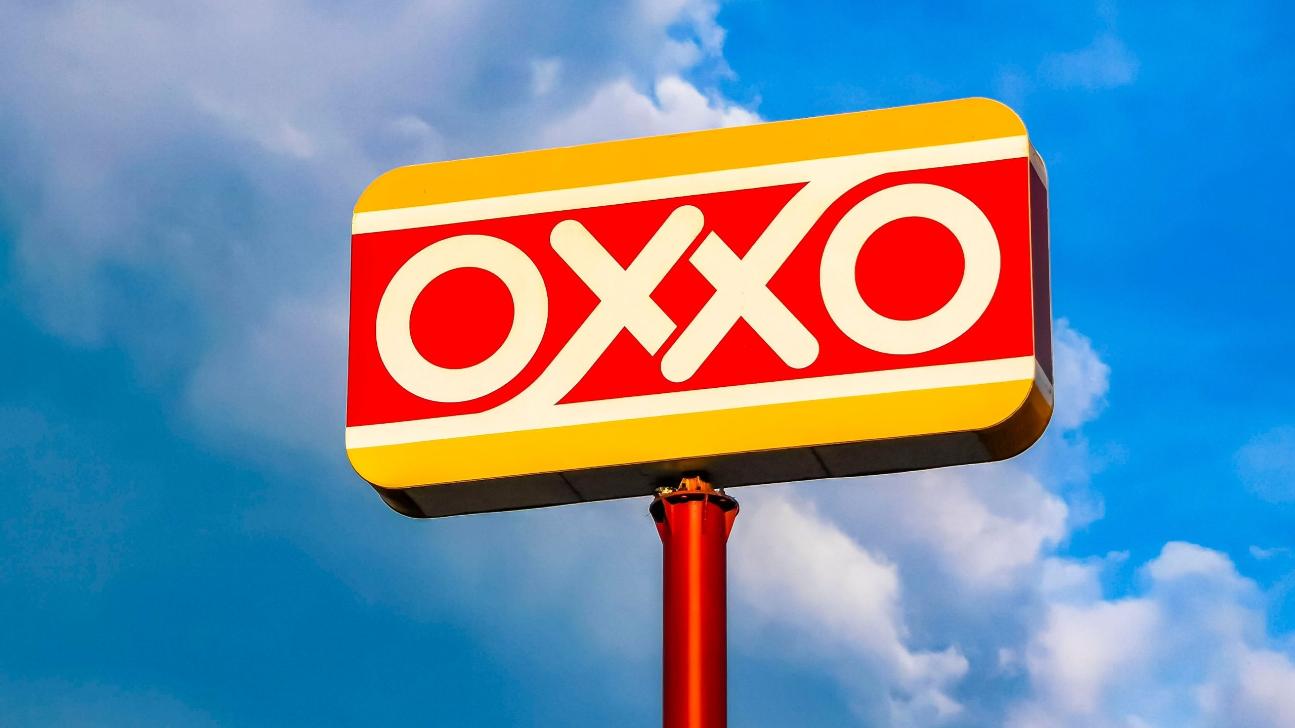 Oxxo apuesta por la IA para impulsar ventas y mejorar la fidelización