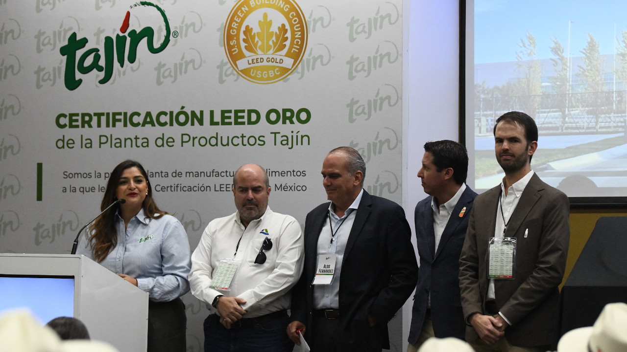 Tajín presenta la primera planta LEED Oro de México
